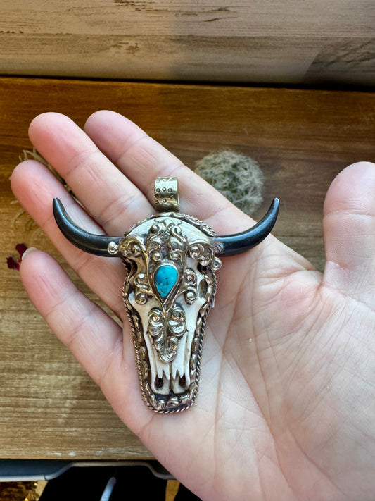 Big Antler longhorn with turquoise pendant II