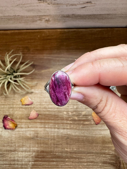 Ring - Size 6 -Purple Spiny & Sterling Silver