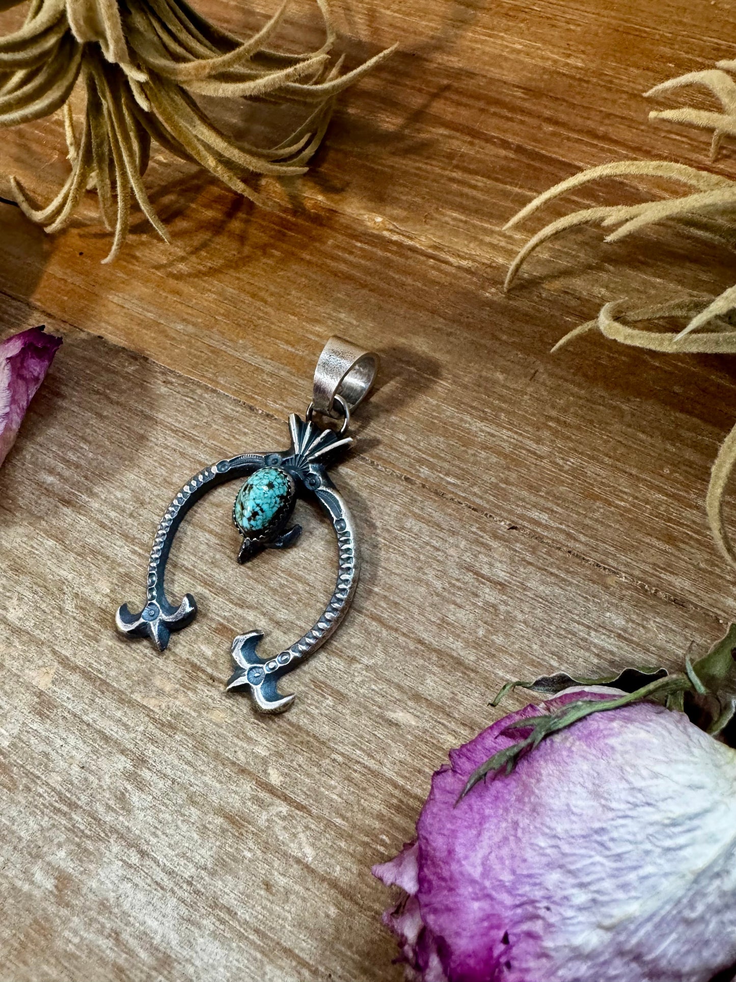 Naja Pendant with Turquoise – Sterling Silver