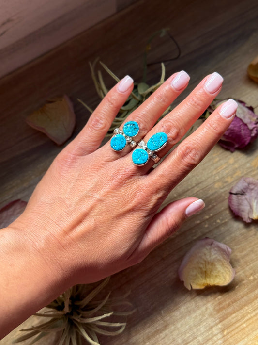 Kingman Turquoise Sterling Silver Ring – Size 7 & 8