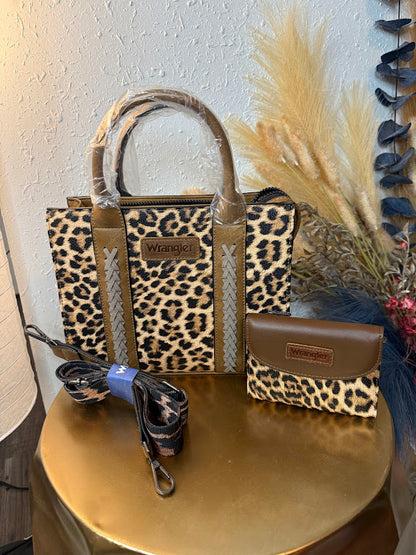 Wrangler Leopard Print Tote/Crossbody - Leopard